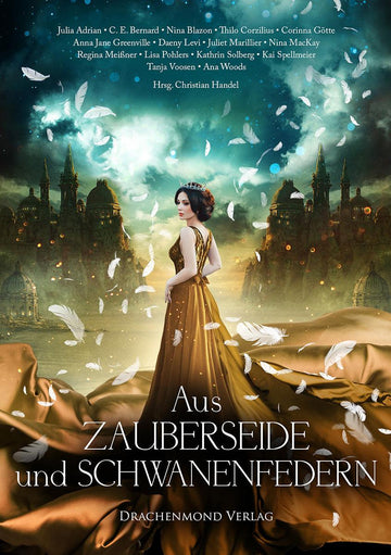 Das Cover zeigt mittig eine Frau im Profil. Ihr braunes Kleid wellt sich über den ganzen unteren Bildbereich, auf welchem der Titel in weißen Buchstaben abgebildet ist. Im Hintergrund ist eine Wasserlandschaft mit großen Felsen, links und rechts neben der Frau, auf denen Gebäude mit großen Kuppeln und spitzen Türmen stehen. Darüber öffnen sich die dichten grau, blau, grünen Wolken und ein kleiner Kreis Helligkeit ist zu erkennen. Über das gesamte Cover fliegen weiße Feder.